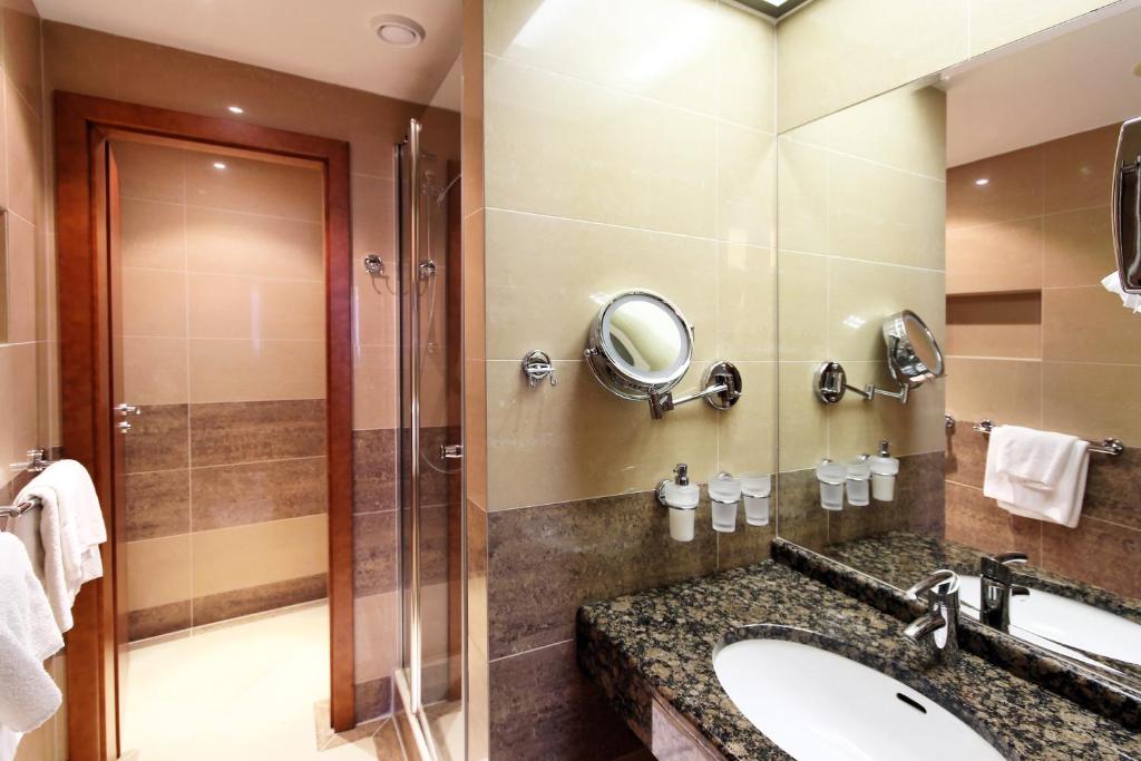 Junior Suite 4
